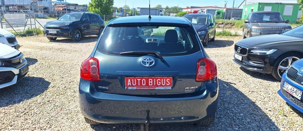 Toyota Auris cena 21900 przebieg: 184000, rok produkcji 2008 z Iwonicz-Zdrój małe 137